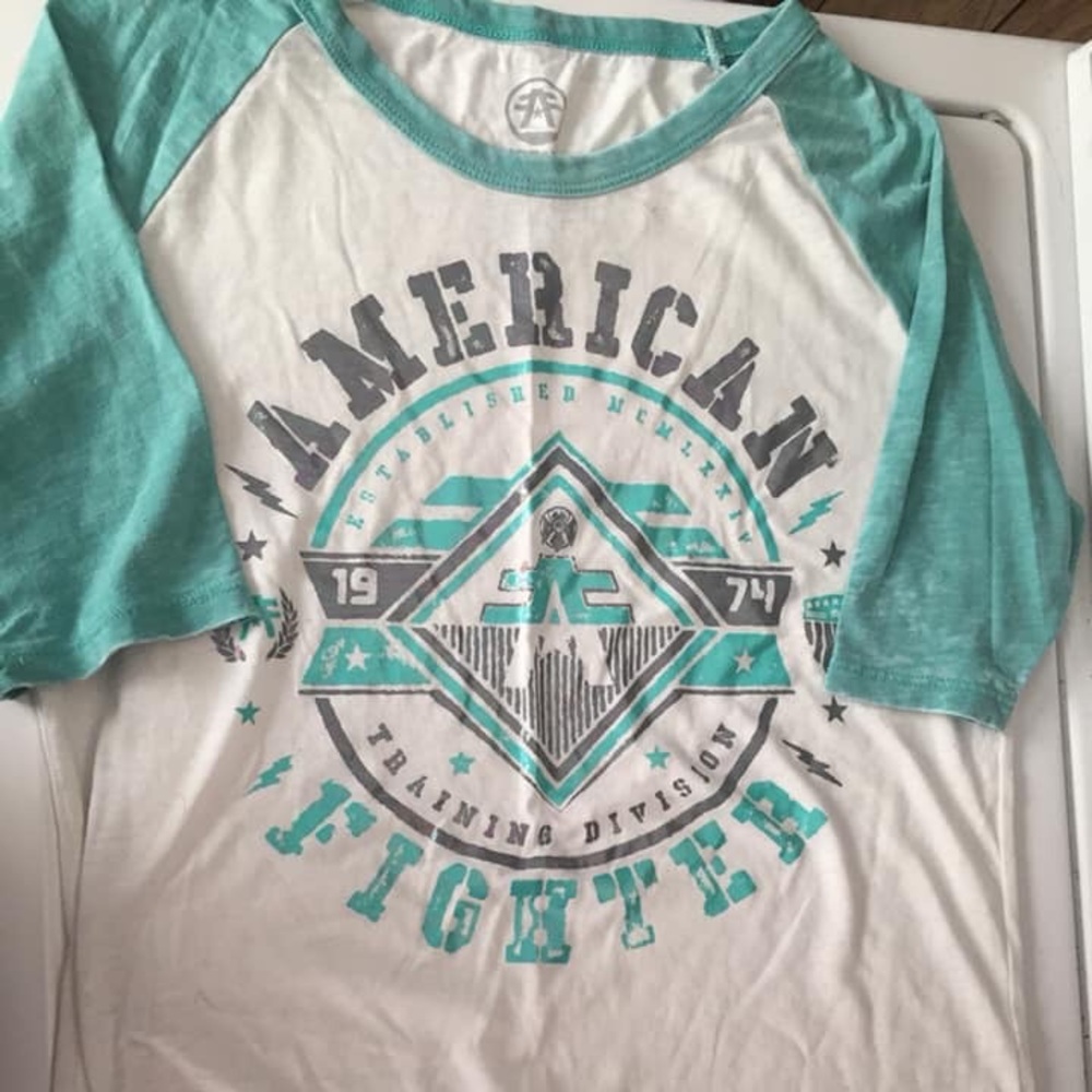 Women’s American Fighter shirt